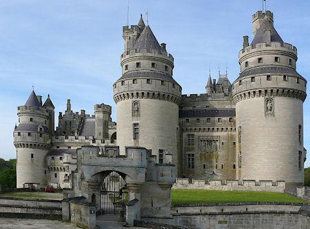 Merlin's Camelot - Château De Pierrefonds