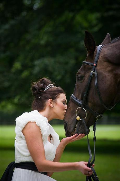 Wedding blog bridal shoot Jane Austen inspired. Photography Joe Dodsworth (19) Wedding blog bridal shoot Jane Austen inspired. Photography Joe Dodsworth (19)