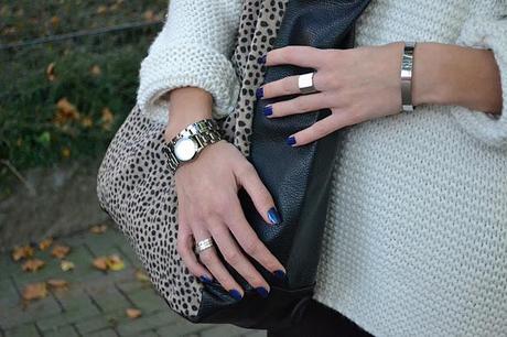 Outfit: Animal Print Hold-ALL