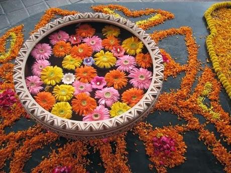 Home Decor: Rangoli Decoration Ideas For Diwali