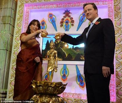 Camerons' visit Swaminarayan Mandir at London