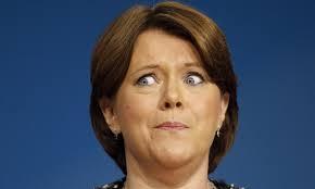 Which of these two ranks as the stupidest woman in Britain? Which of these two ranks as the stupidest woman in Britain?
