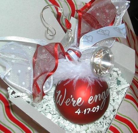 Post image for Personalized Ornaments by Lettering Art Studio