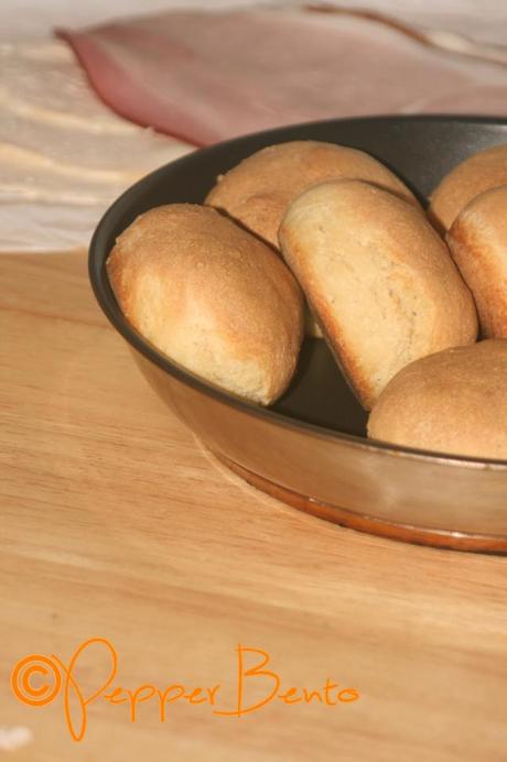 White Bread Rolls P