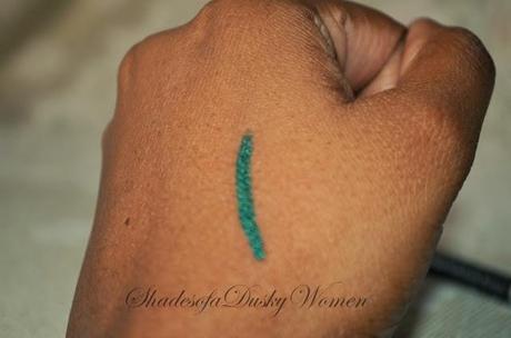 'Forest Green' Long Wear Eye Pencil from Faces : Review & Swatch