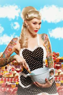 The Retro Housewife ... You Need an Apron!