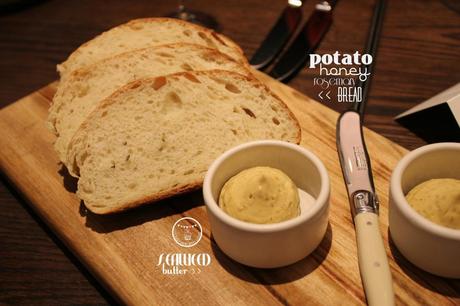 Potato, honey and rosemary bread with seaweed butter