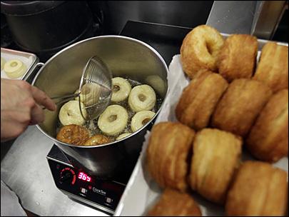 It is the Cronut! It is the Cronut!