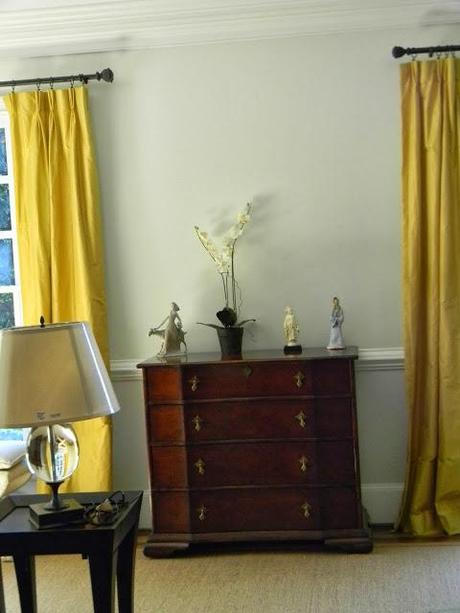 Blue and Gold Living Room Makeover!