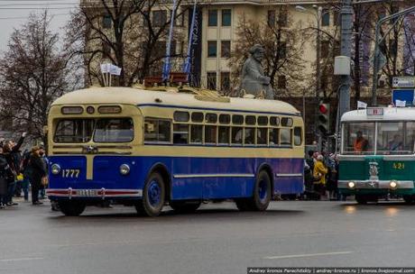 Moscow parade of antique trolleybuses. (Photo: Kronos.LiveJournal)