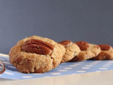 Paleo Pecan Sandies