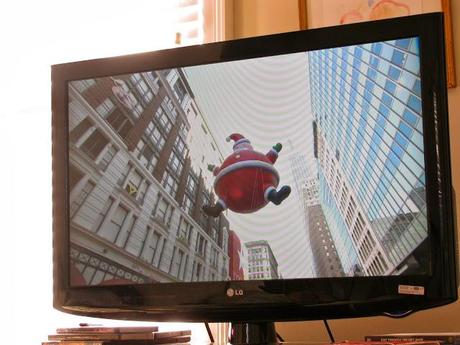 Here-Comes-Santa-Claus-at-The-Macy's-Thanksgiving-Day-Parade