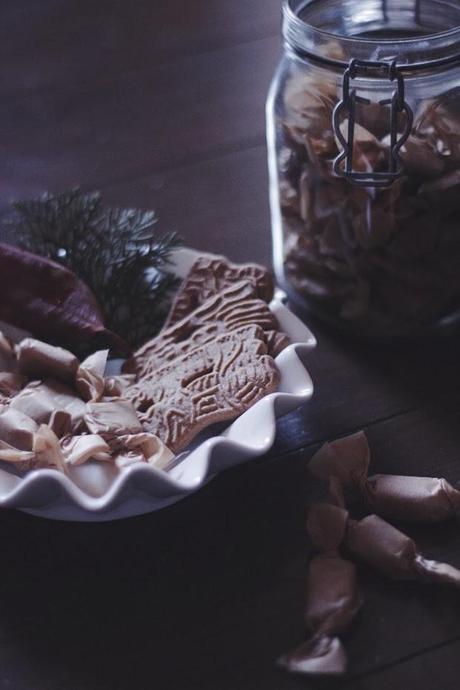 most easy caramels (+ variation: spiced christmas cookie caramels) most easy caramels (+ variation: spiced christmas cookie caramels)