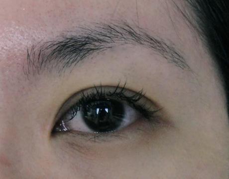 First eyelash extension: Novalash from Lolita