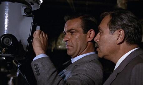 From Russia With Love – Bond’s Istanbul Suits, Pt. 2: Glen Urquhart See? He's wearing a Glen Urquhart check. That's why he gets to use the periscope.