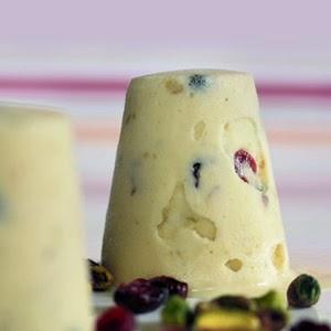 How to make Pistachio Milk Cream(malai) Candy http://recipes.sandhira.com/matka-pista-malai-kulfi.html