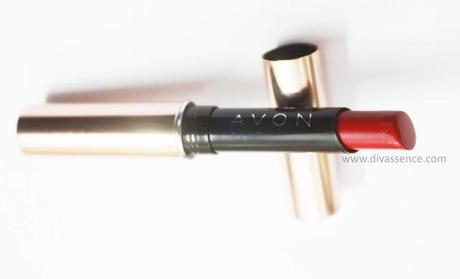 Avon Glazewear Silky Shine Lipstick in Glam Red: Review/Swatch/LOTD