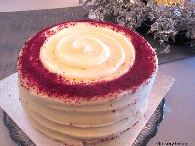 Review: Tesco Finest Red Velvet Cake
