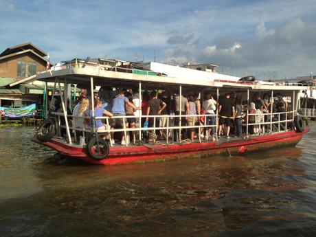Local boat in Bangkok | Mint Mocha Musings