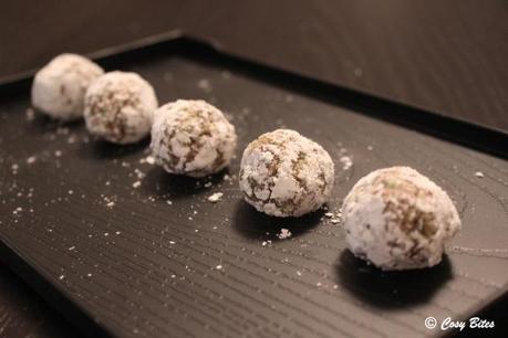 Pistachio Snowball Cookies-1