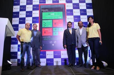 Mr.Raj Biyani, MD, Microsoft IT India (Third from right) with Microsoft ...