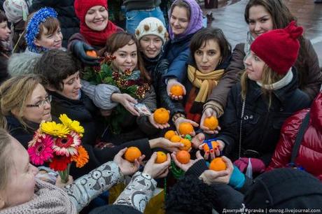 Holiday oranges colour Moscow moscow dmrog.livejournal d