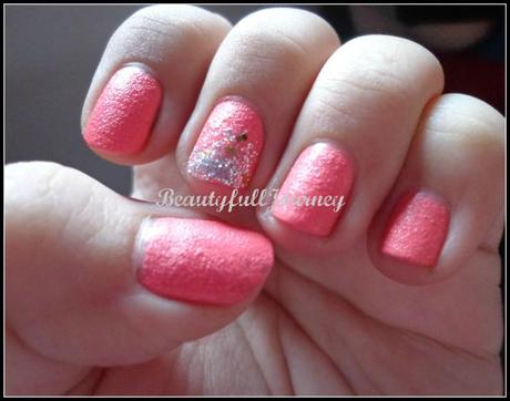 On My Nails ~ Some coral sand & some bling. DSC038231