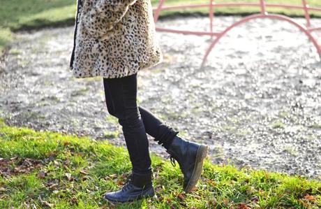 Hosted by imgur.com Mr gugu miss go swans sweater zara trf leopard faux fur coat fluffy zara basic jeggins dr martens combat boots outfit post fashion blogger turn it inside out belgium