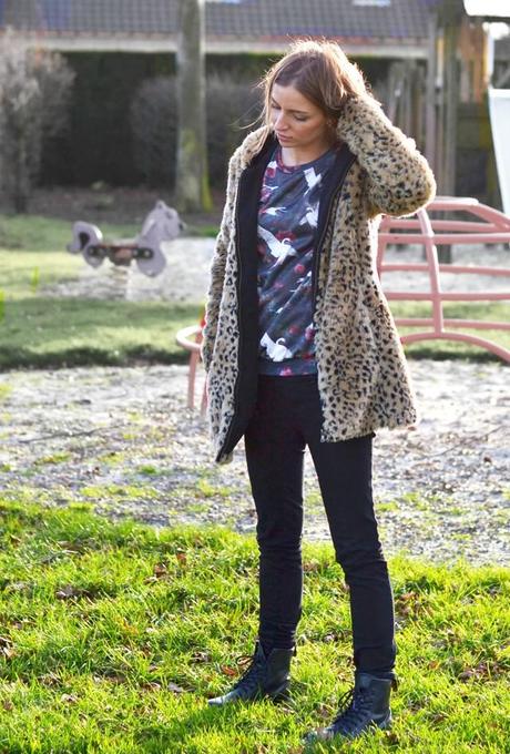 Hosted by imgur.com Mr gugu miss go swans sweater zara trf leopard faux fur coat fluffy zara basic jeggins dr martens combat boots outfit post fashion blogger turn it inside out belgium