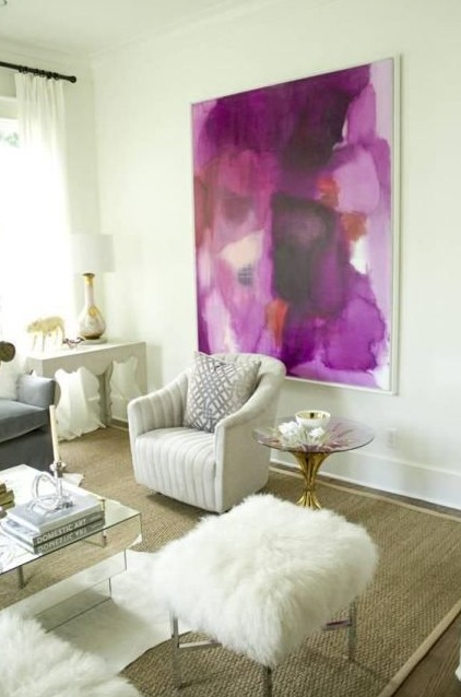 Radiant Orchid à la Iris White living room