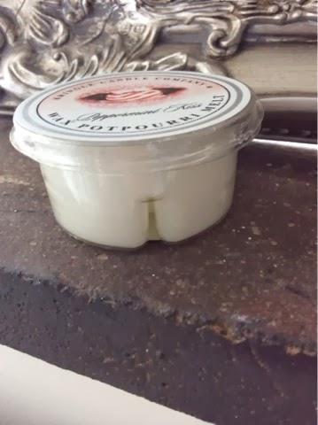 Kringle Candle Review || Peppermint kiss