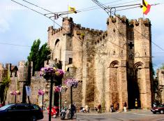 Castle Gravensteen Gent (Ghent) – The Stairmaster of Belgium