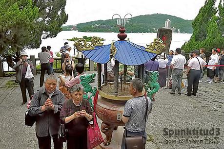 Taiwan – Sun Moon Lake 日月潭: Picturesque Nature Sun Moon Lake 日月潭