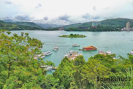 Taiwan – Sun Moon Lake 日月潭: Picturesque Nature Sun Moon Lake 日月潭