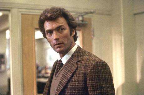 Still of Clint Eastwood in Dirty Harry (1971)