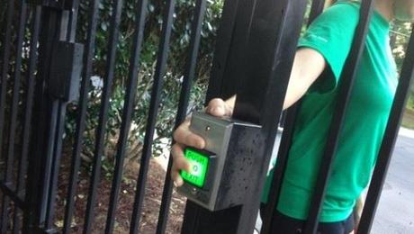 The World’s Top 10 Fun Examples of Bad Security Gate Lock Fail