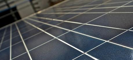 Graphene Can Replace Indium Tin Oxide in Solar Cells Photovoltaic cells could benefit from transparent electrodes made from one-atom-thick sheets of carbon called graphene.