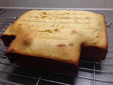 freshly baked leopard print hidden design inside cake