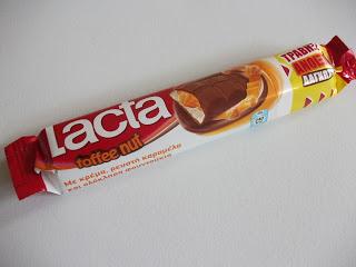 Lacta Toffee Nut Bar (Greek chocolate) Review