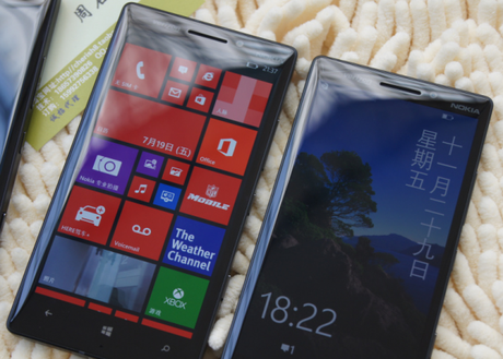 The new Windows Phone 8 handset, Nokia Lumia 929.