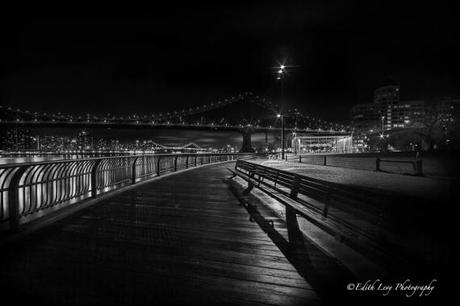 Manhattan Bridge Lights_BW_viewable