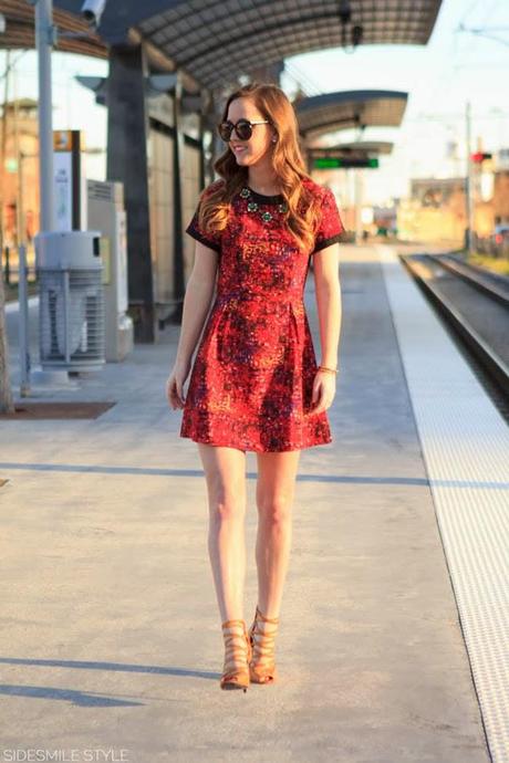RED GEO PRINT RED GEO PRINT