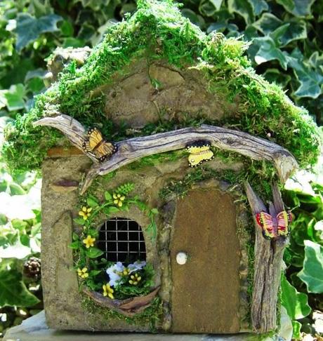 Cute Mini Fairy Gardens