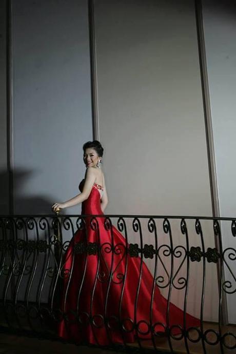 Gorgeous Debutante: Kristine https://fbcdn-sphotos-g-a.akamaihd.net/hphotos-ak-prn2/t1/q71/1660776_586425698093996_1094550854_n.jpg