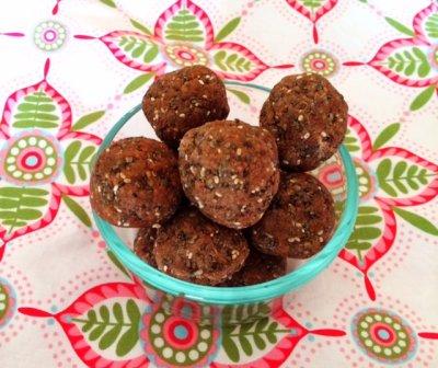 Chocolate Coconut Energy Balls