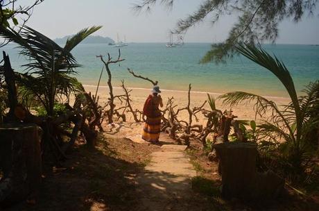 walking to the beach