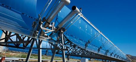 The picture shows a parabolic trough collector at the Plataforma Solar de Almería (PSA) in southern Spain.