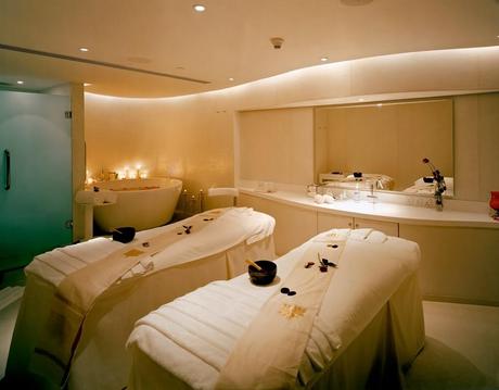 Gifting options for Valentine’s Day at The Park hotels Gifting options for Valentine’s Day at The Park hotels