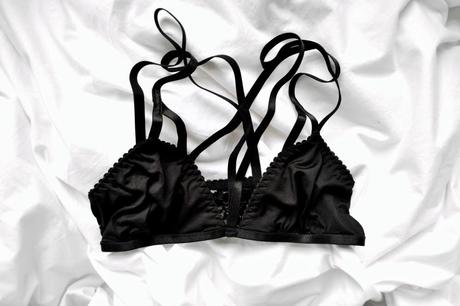 CRISS CROSS X CRISS CROSS X