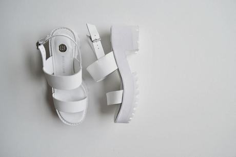 CLEATED SANDALS CLEATED SANDALS